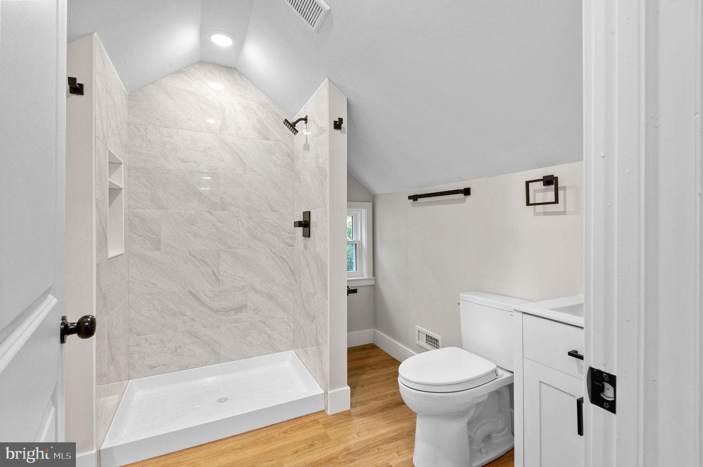 281 Bickley Road photo 19