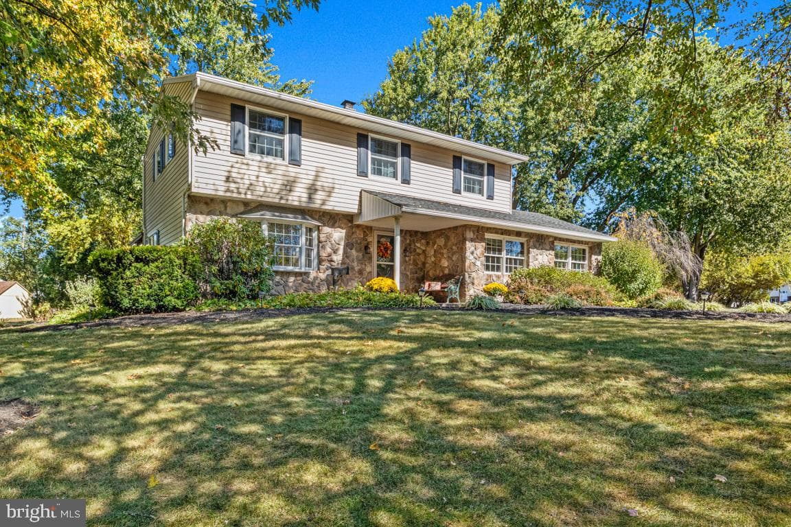 502 Williamsburg Road photo 1