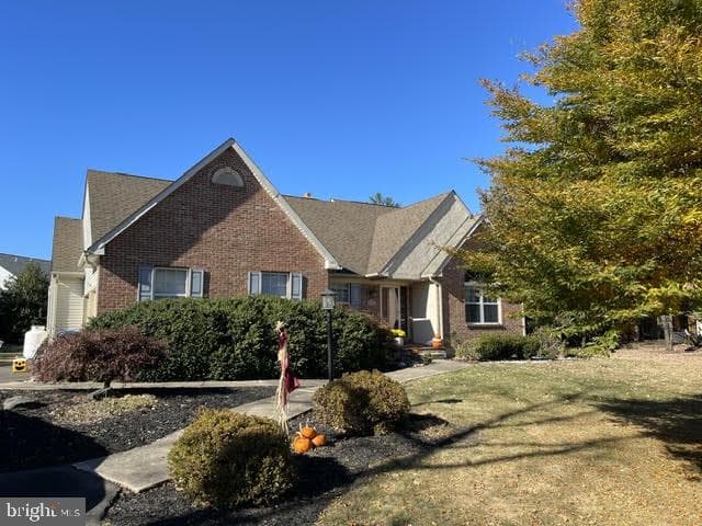 994 Lansdale Avenue photo 1