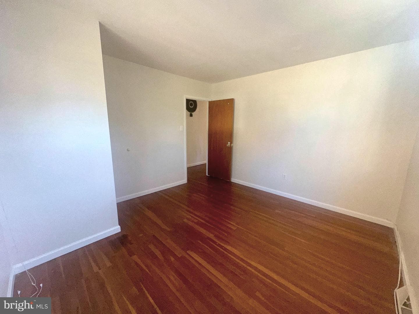 2837 Turner Avenue photo 18