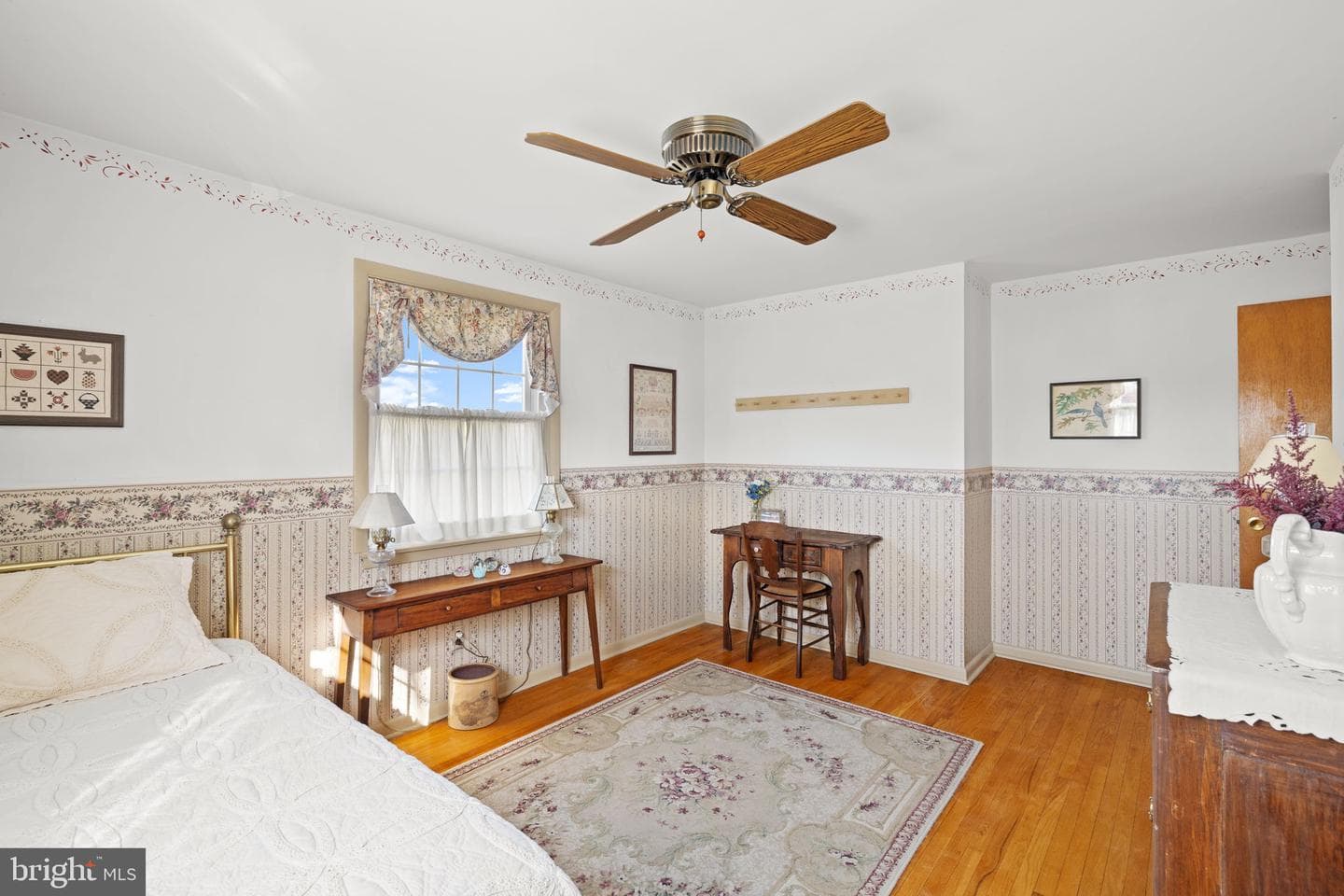 1707 Sycamore Avenue photo 21