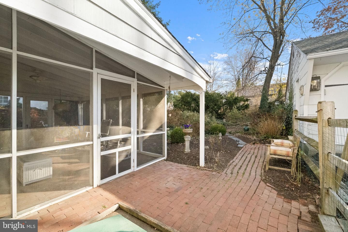 1707 Sycamore Avenue photo 35