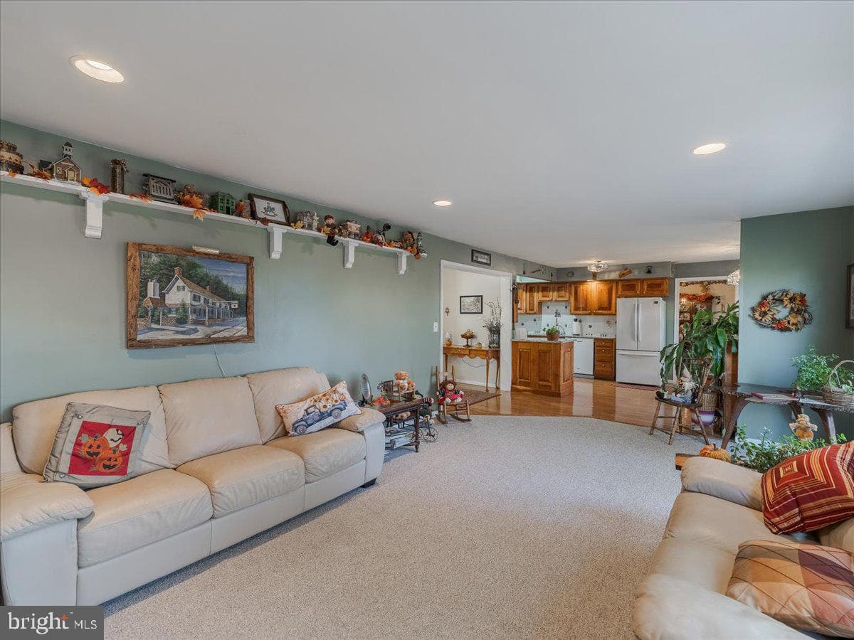 7004 Shawnee Circle photo 13