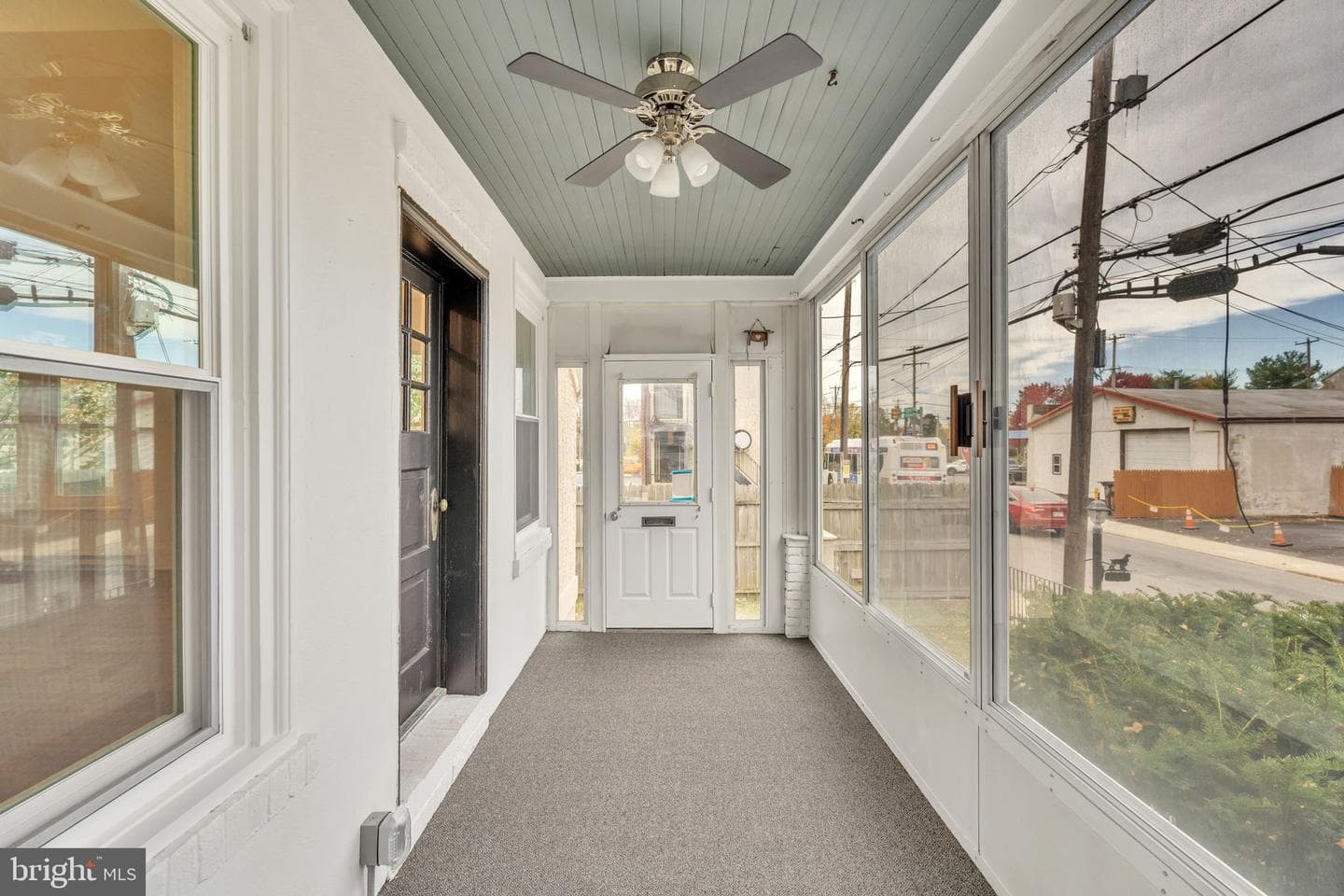 10 Jefferson Avenue photo 2