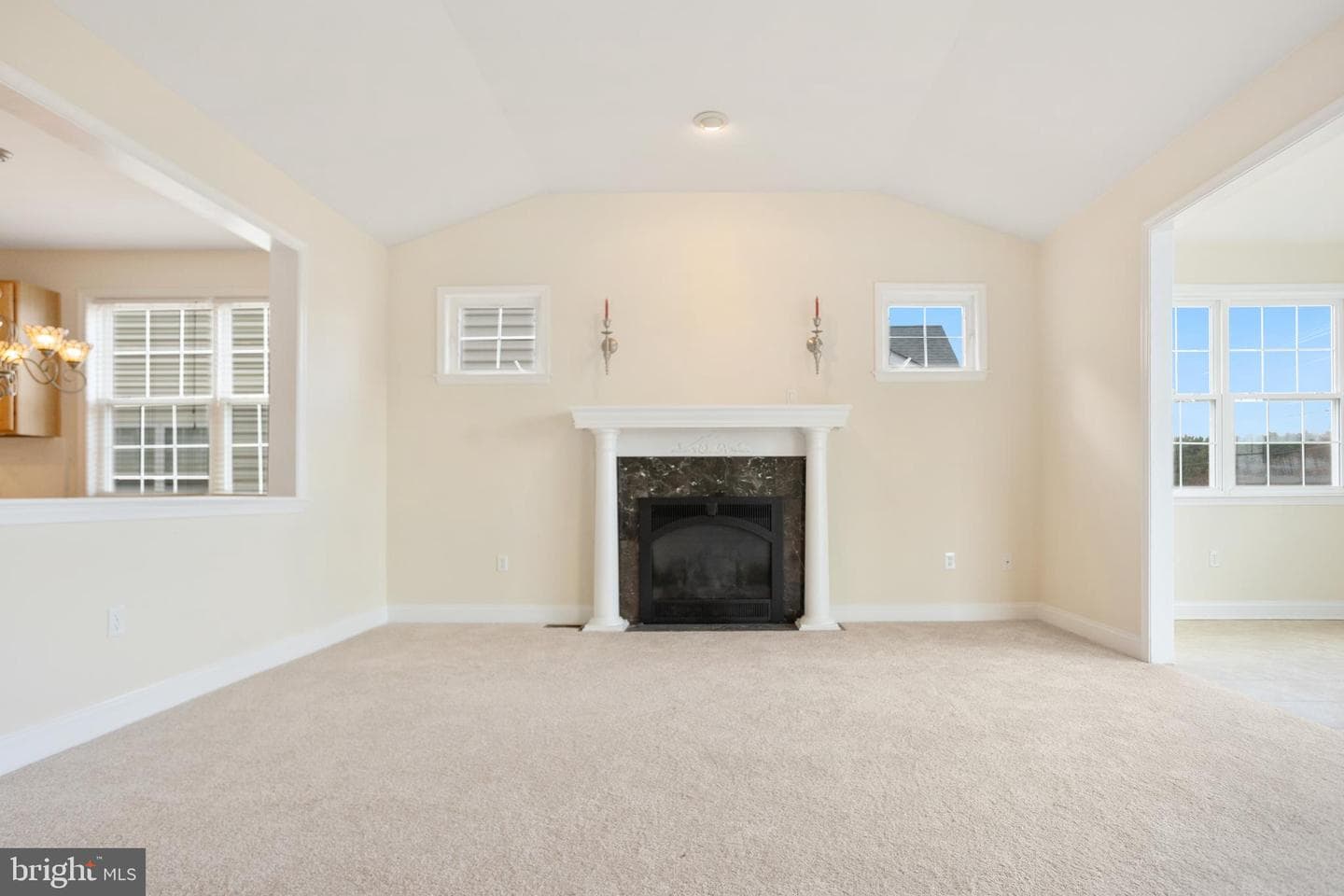 4327 Meadowridge Lane photo 13