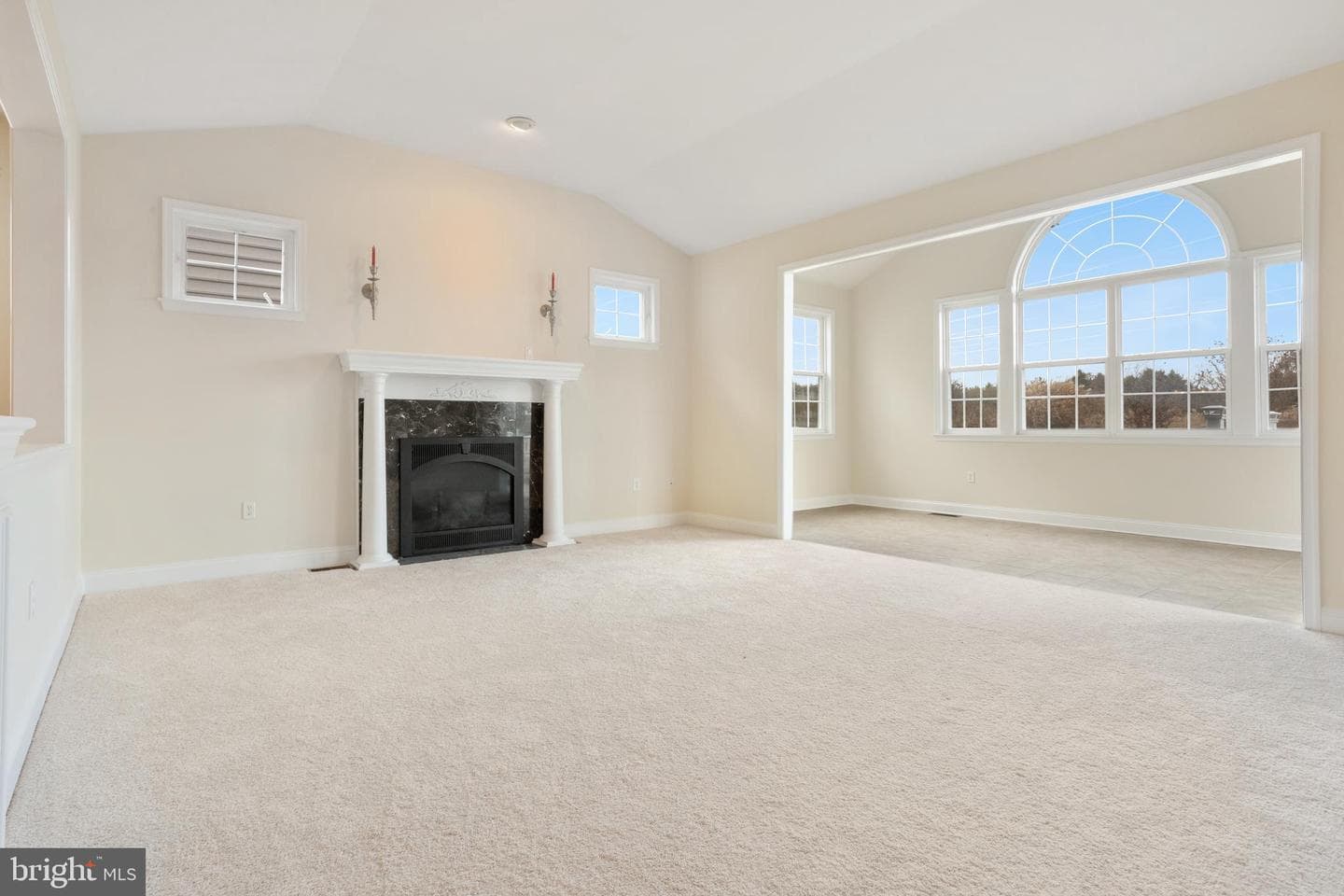 4327 Meadowridge Lane photo 15