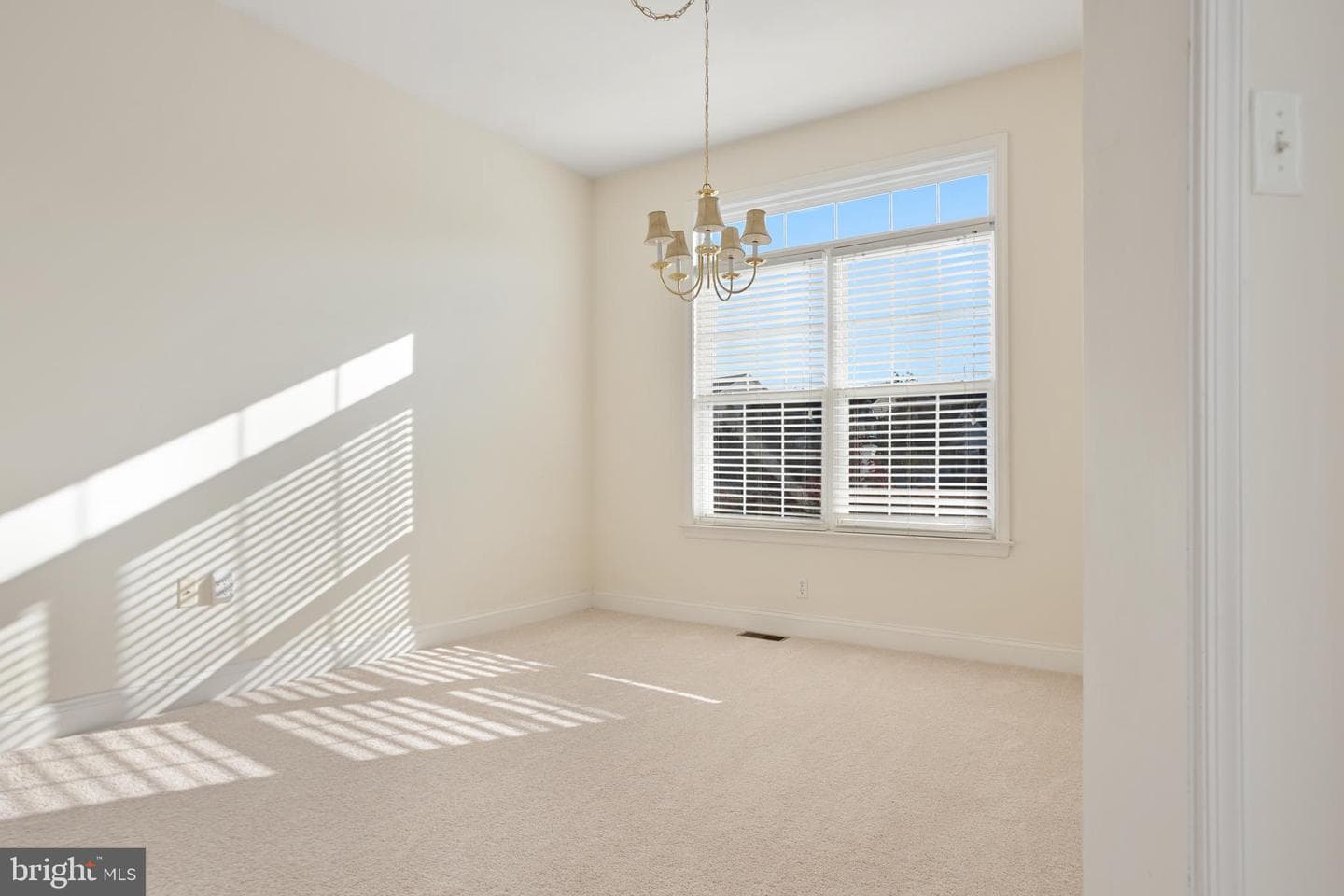 4327 Meadowridge Lane photo 21