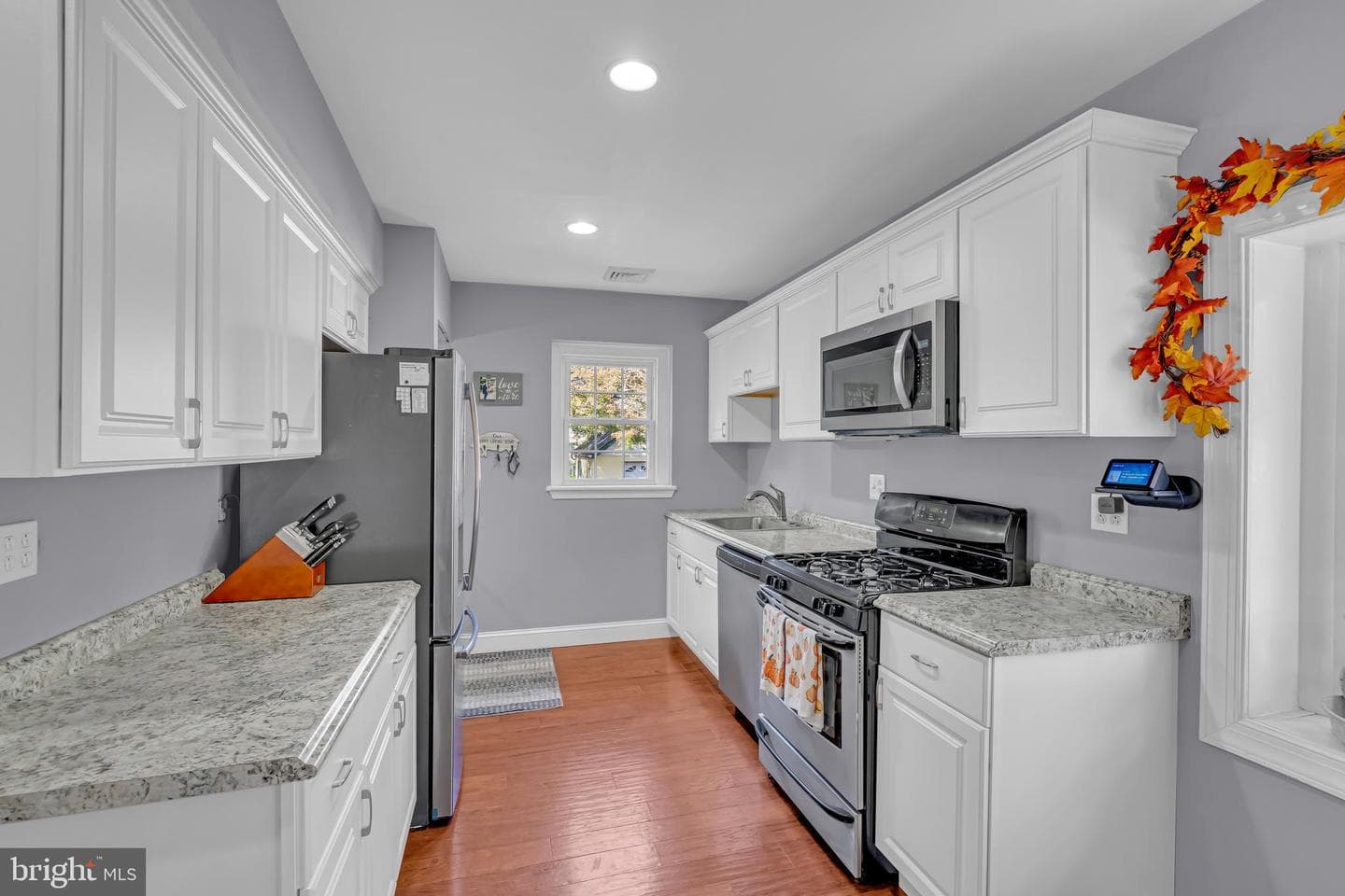 1534 Linden Avenue photo 23
