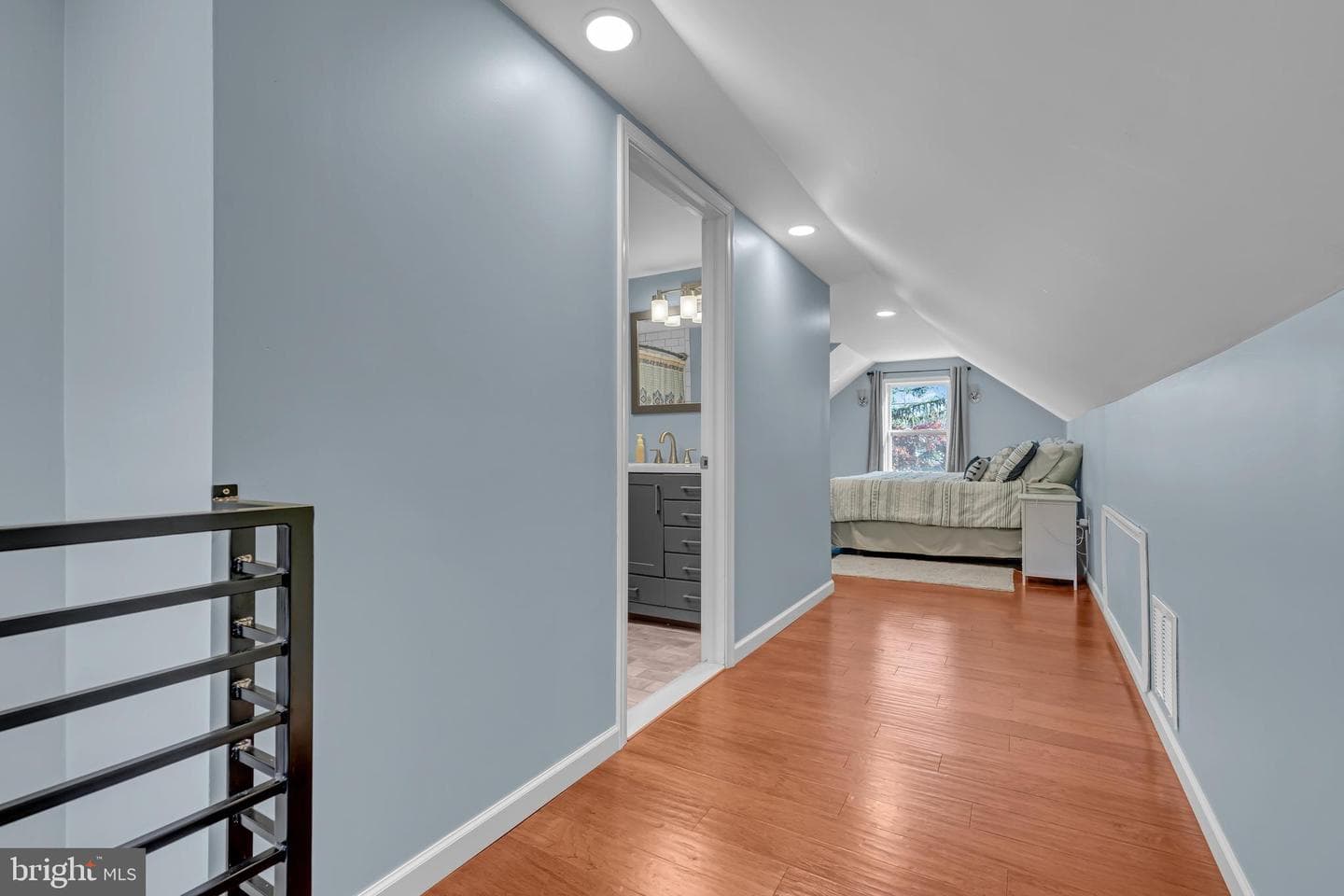 1534 Linden Avenue photo 36