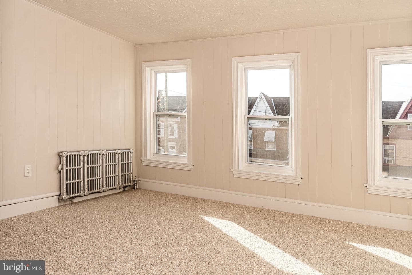 641 Walnut Street photo 20
