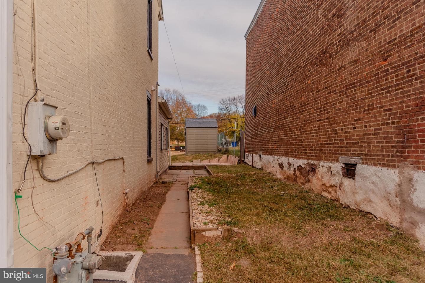 641 Walnut Street photo 5