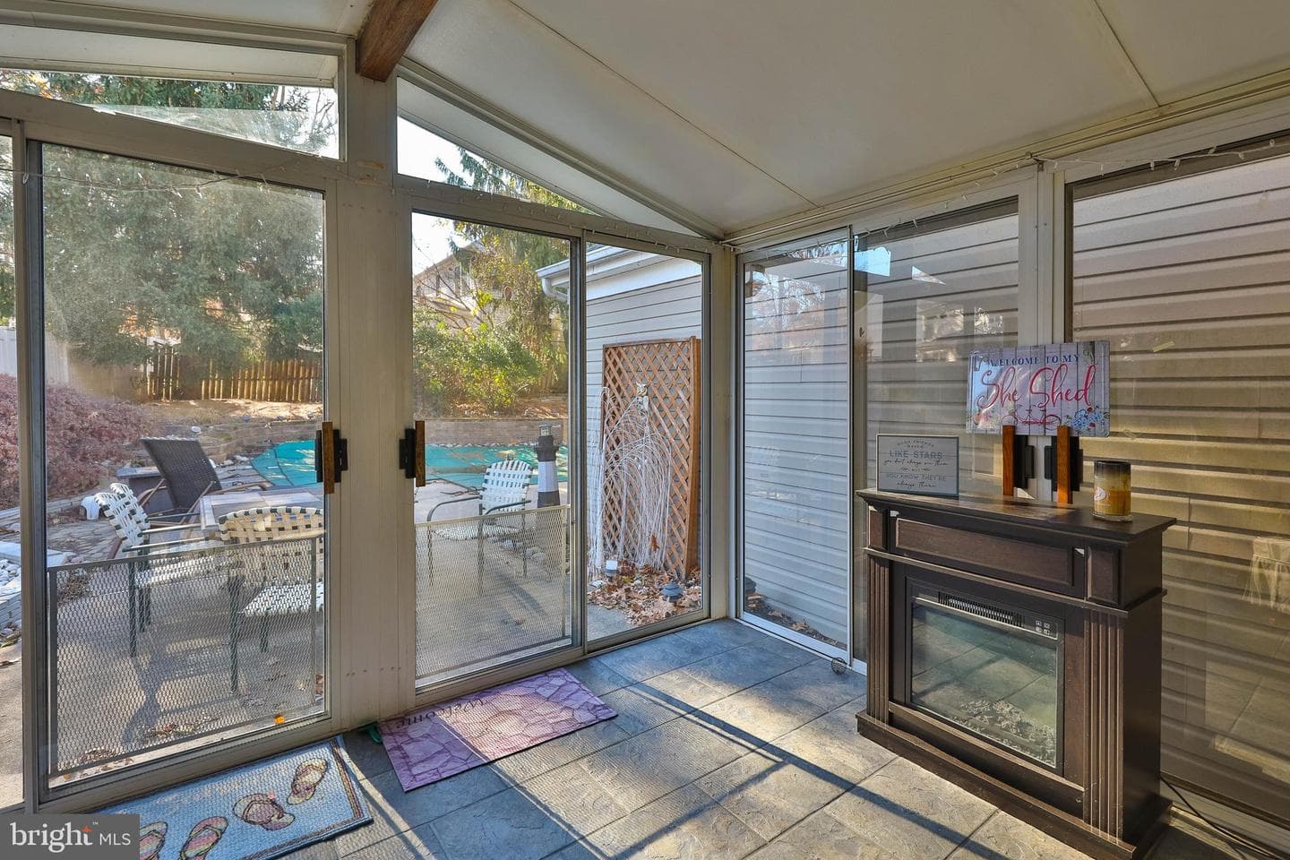 102 Runnymede Drive photo 26