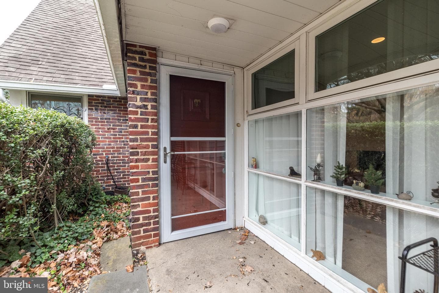 1111 Delene Road photo 3