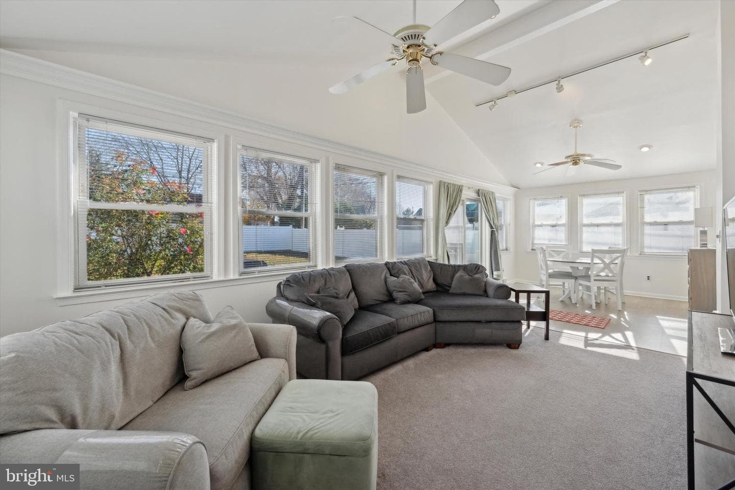 152 Liberty photo 13