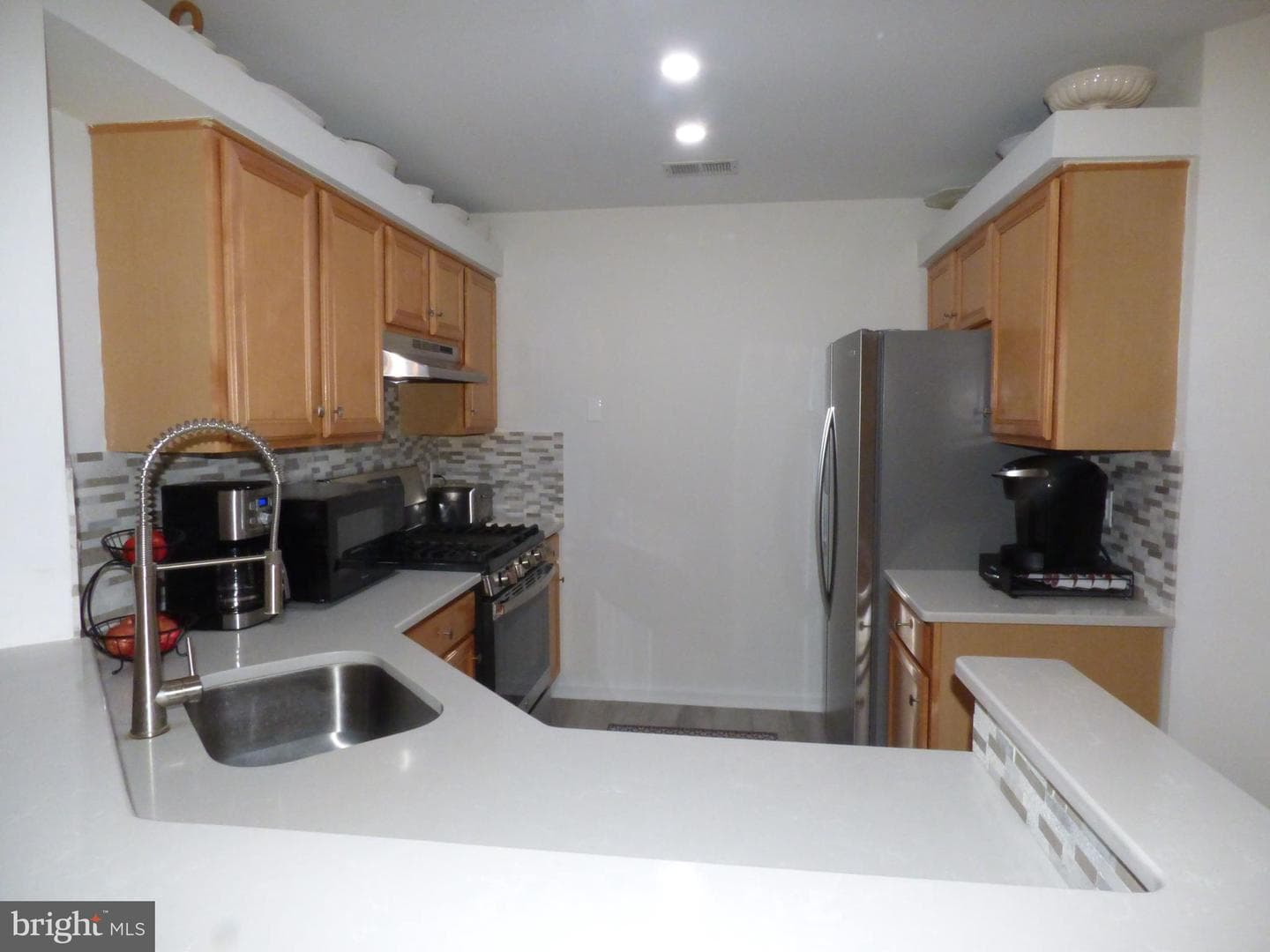 312 Dresher Woods Drive photo 8