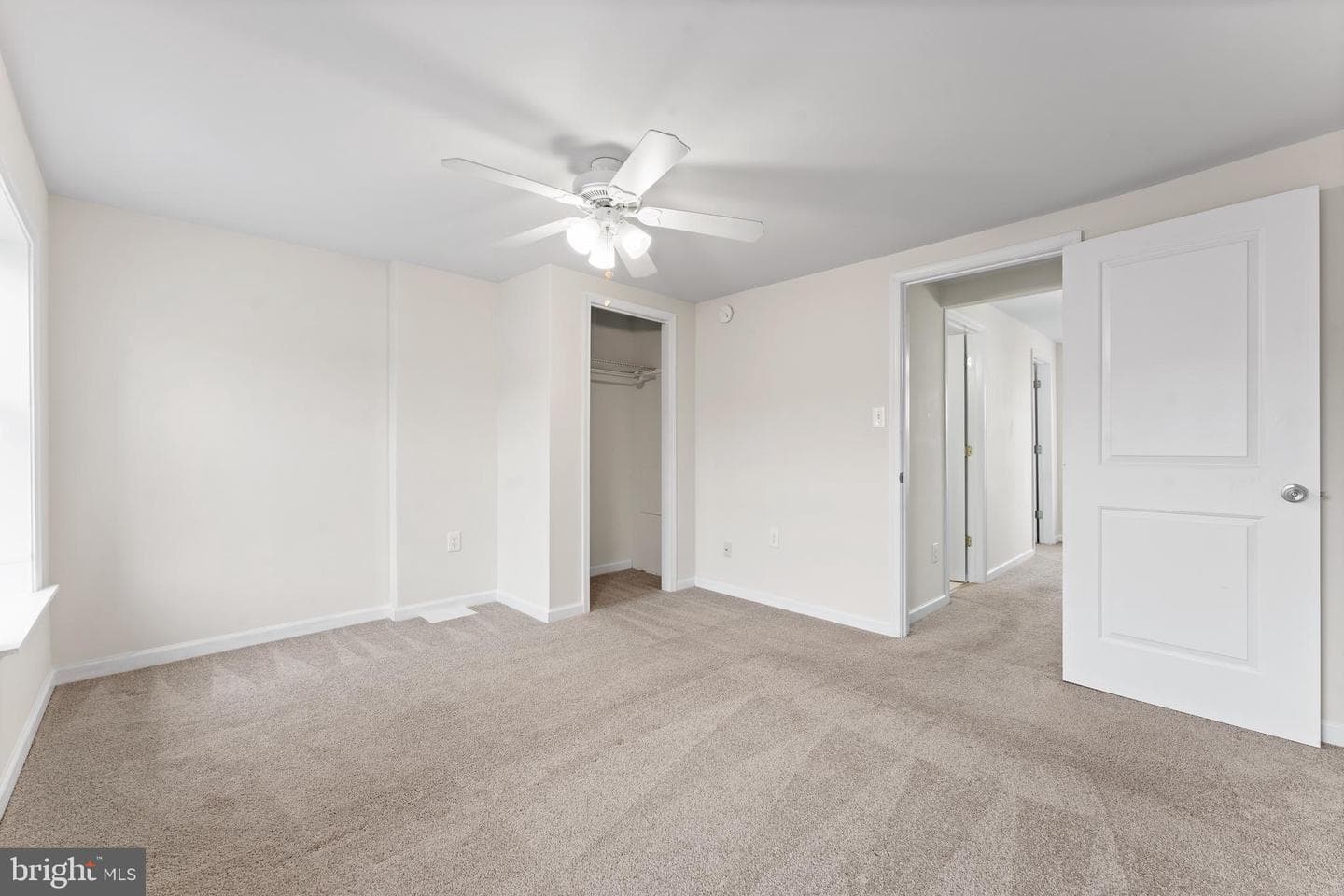 37 2nd Street photo 33