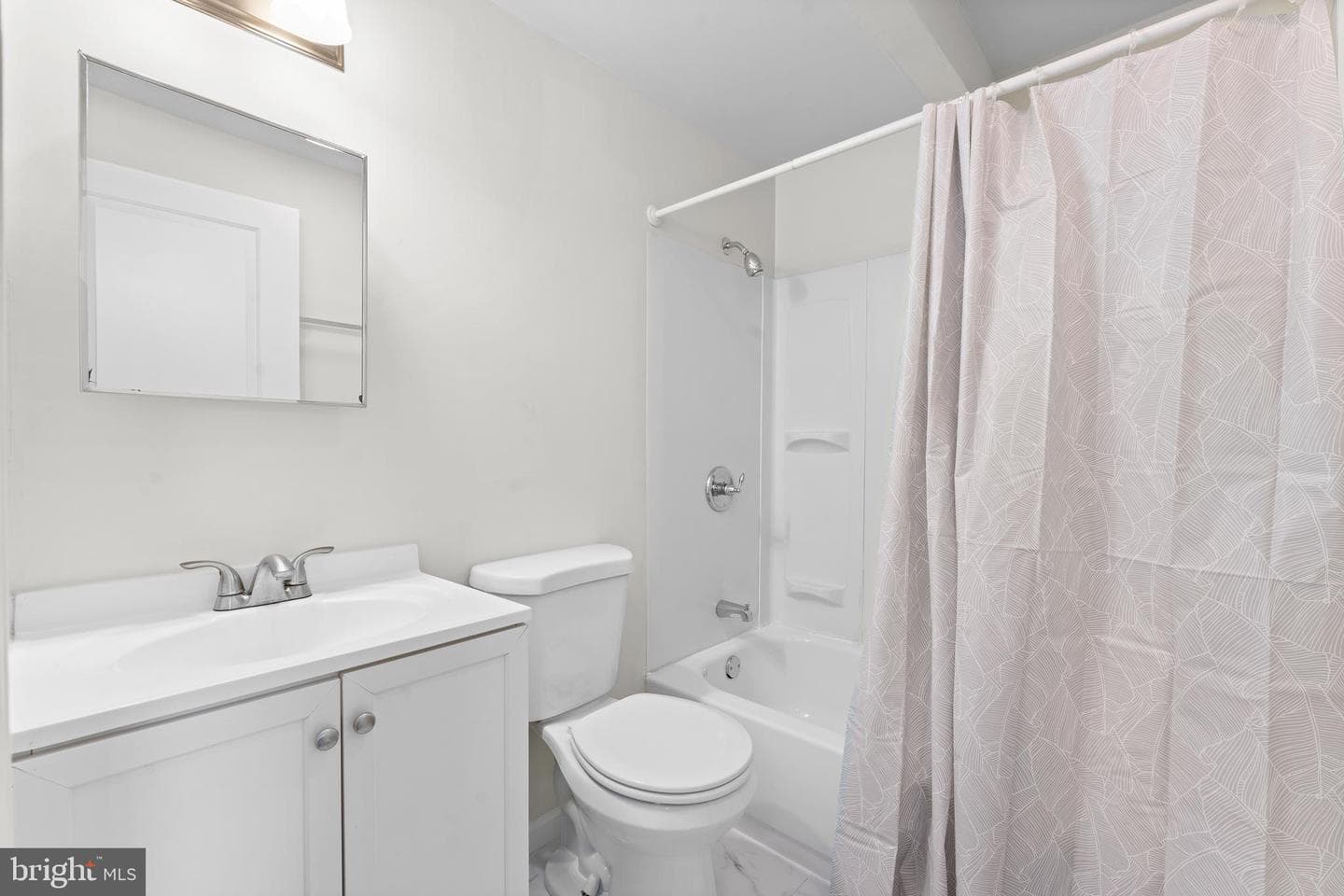 37 2nd Street photo 36