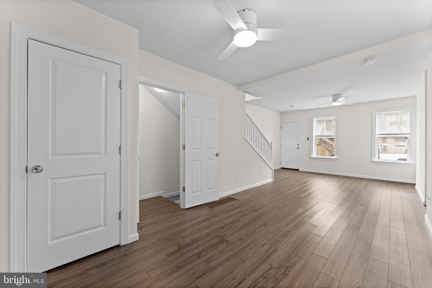 37 2nd Street photo 6
