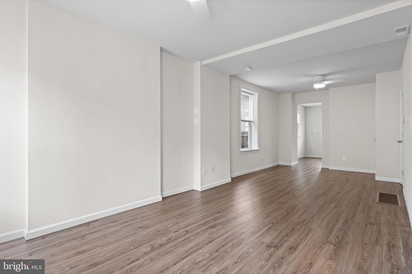 37 2nd Street photo 8