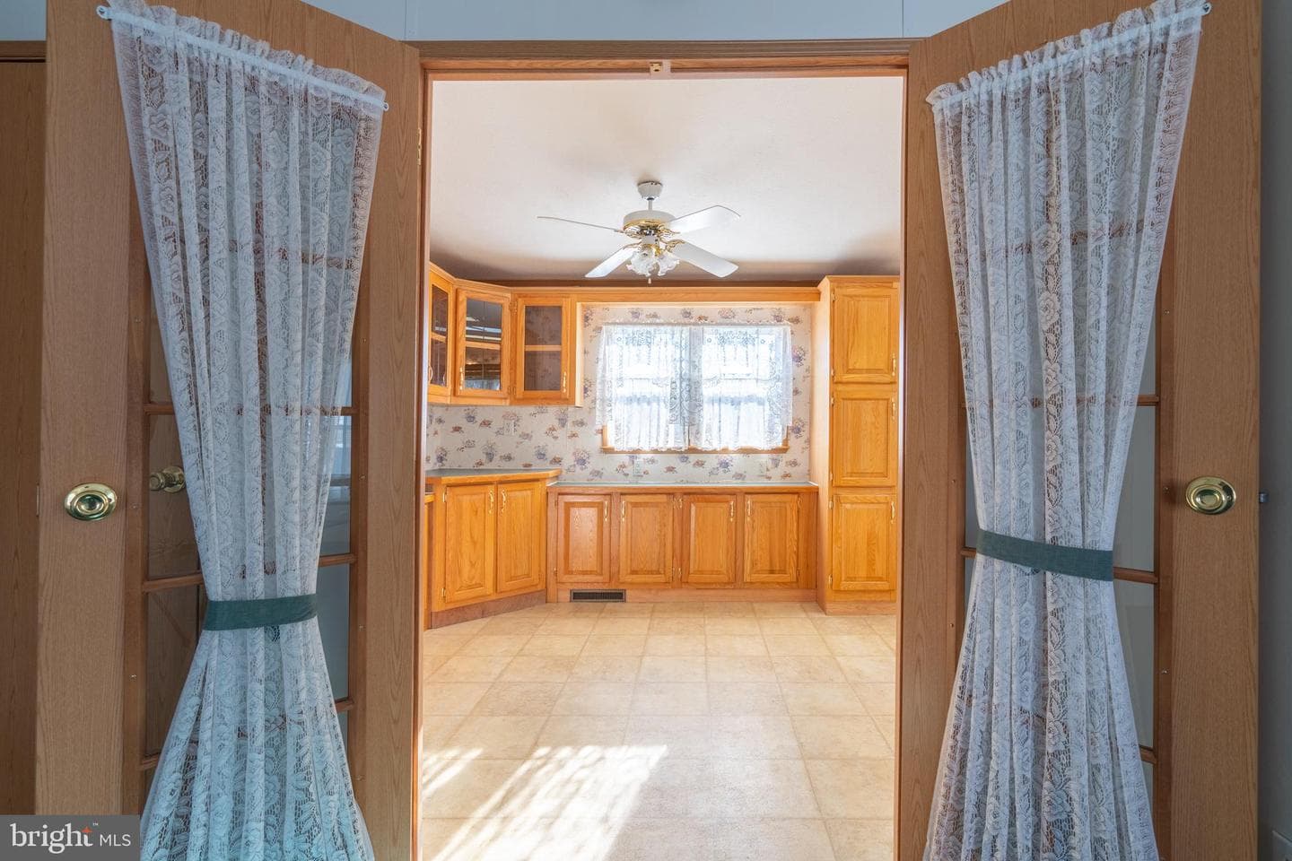 644 Apple Street photo 15