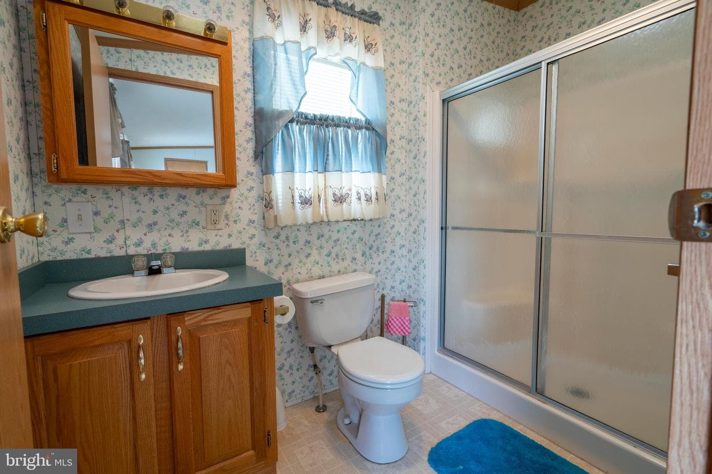 644 Apple Street photo 28
