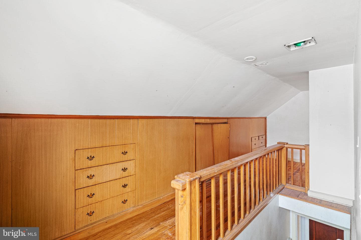 302 Rogers Road photo 15