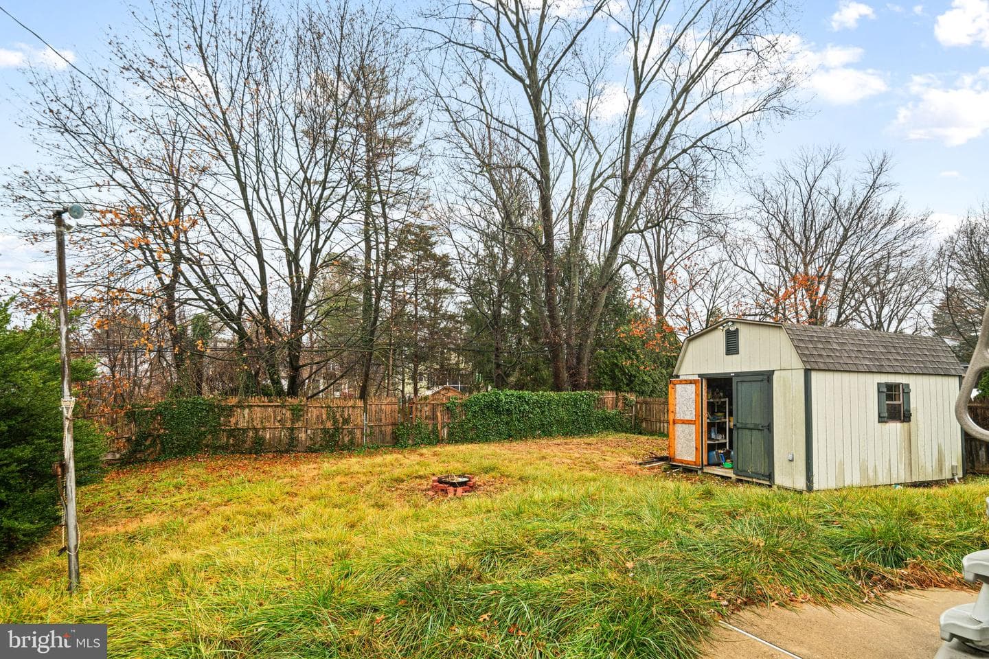 302 Rogers Road photo 25