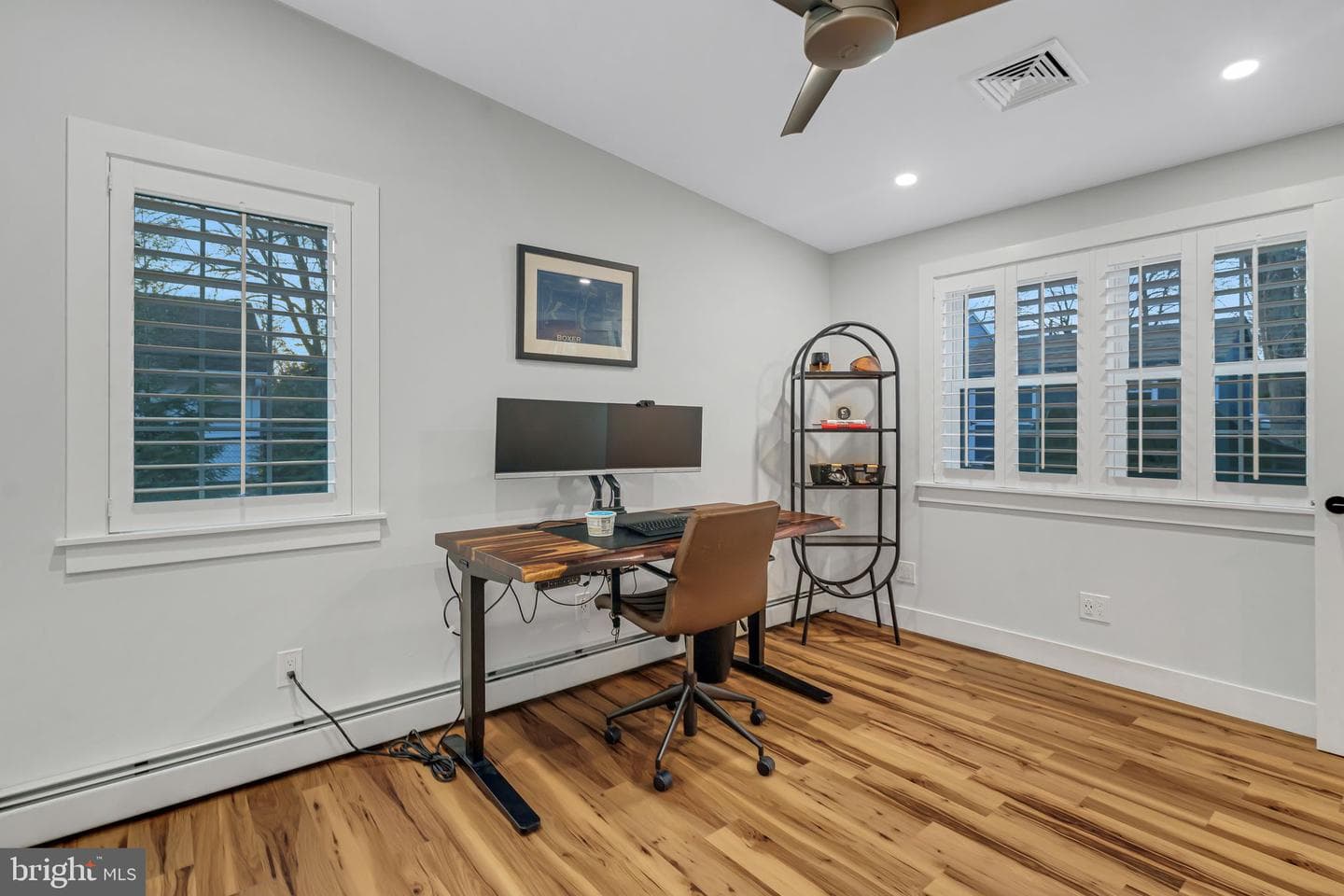 720 Pembroke Road photo 32