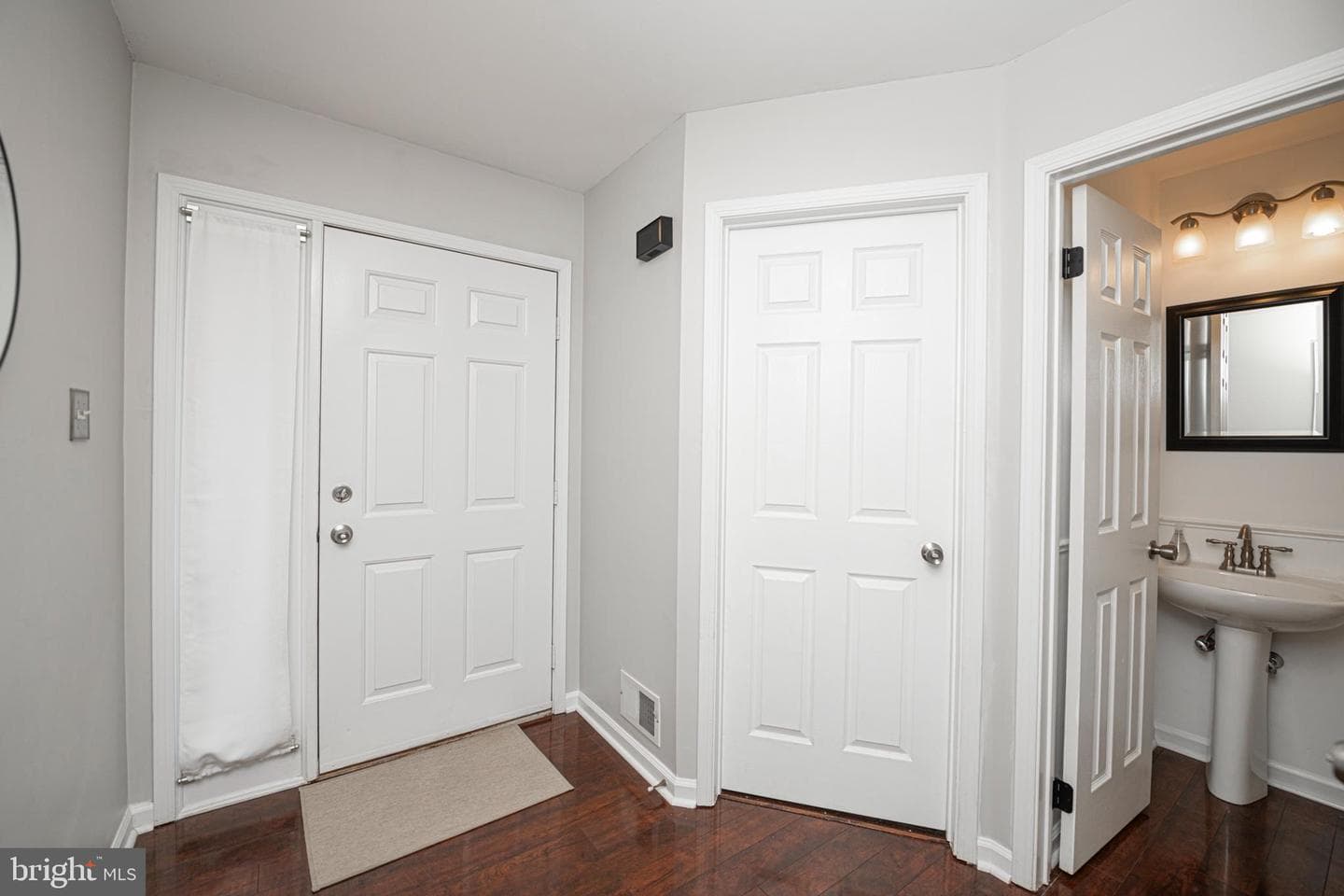 125 Azalea Circle photo 3