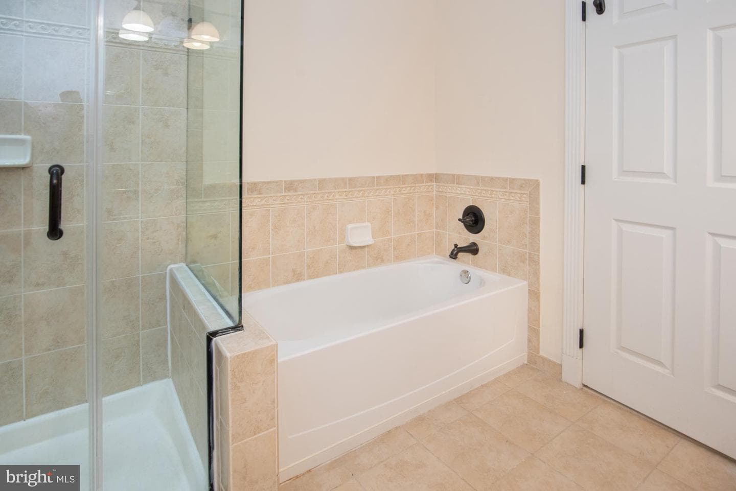 300 W Elm Street #2115 photo 21