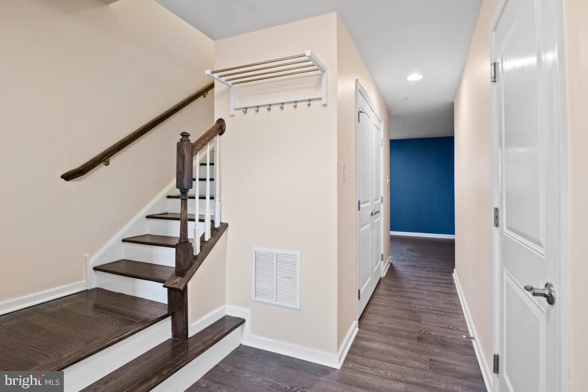 86 Green View Drive photo 2