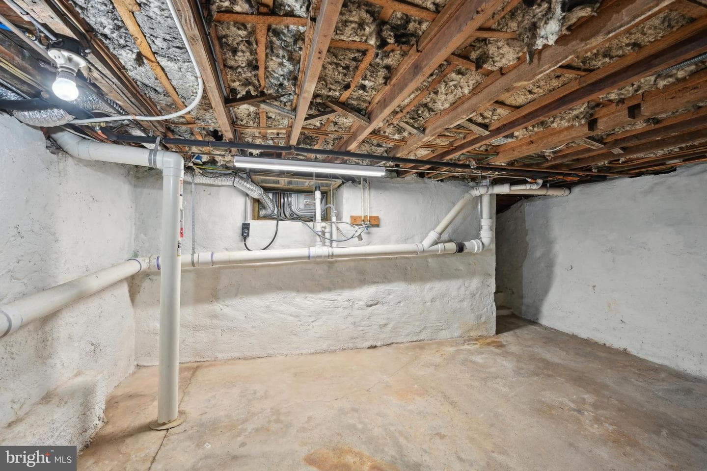563 E Cherry Lane photo 42