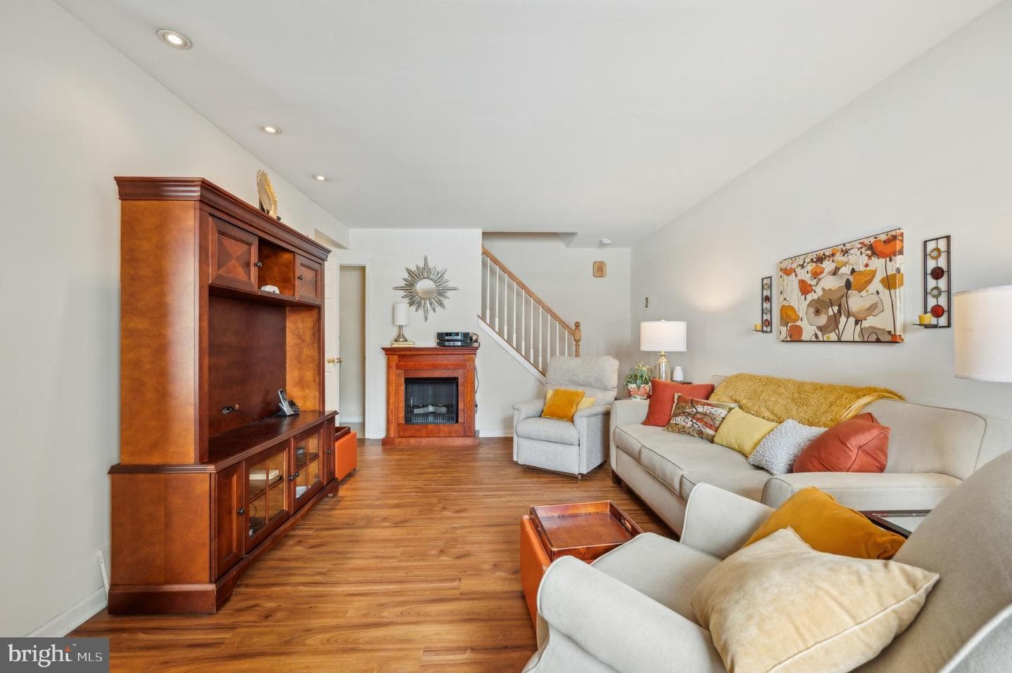 1106 Middleton photo 4