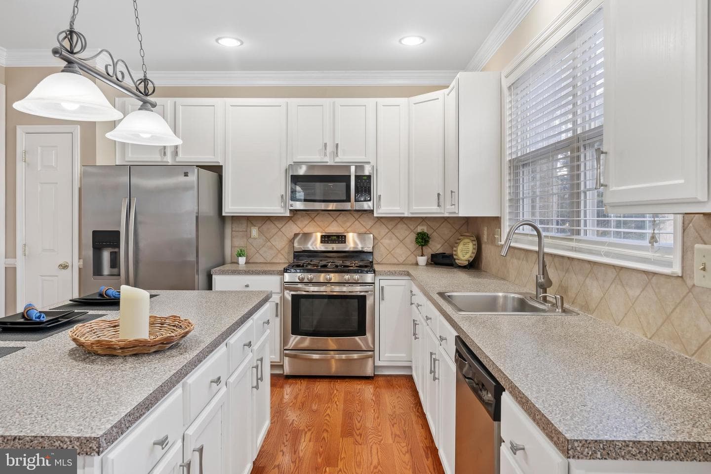 600 Buyers Road photo 16
