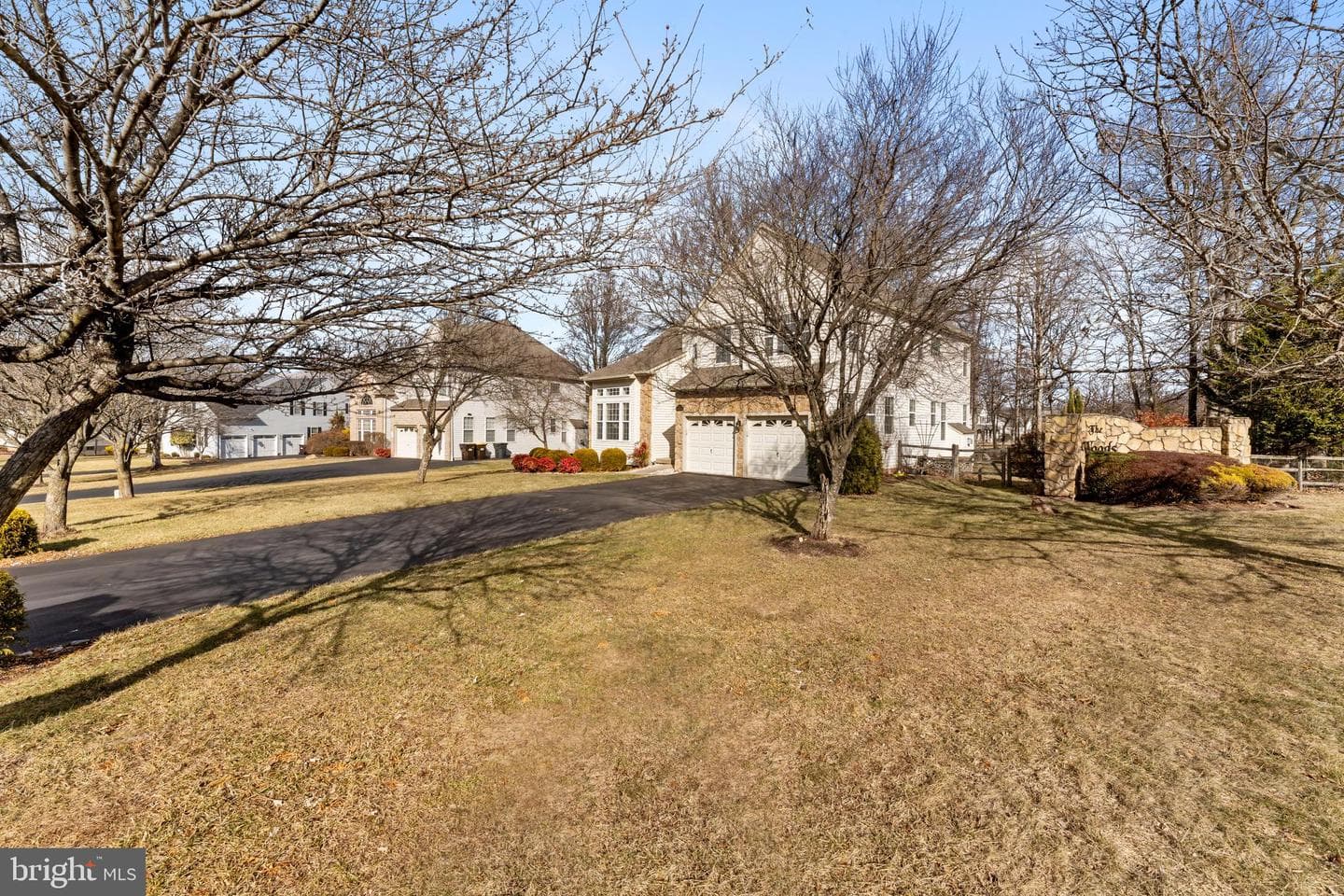 600 Buyers Road photo 3