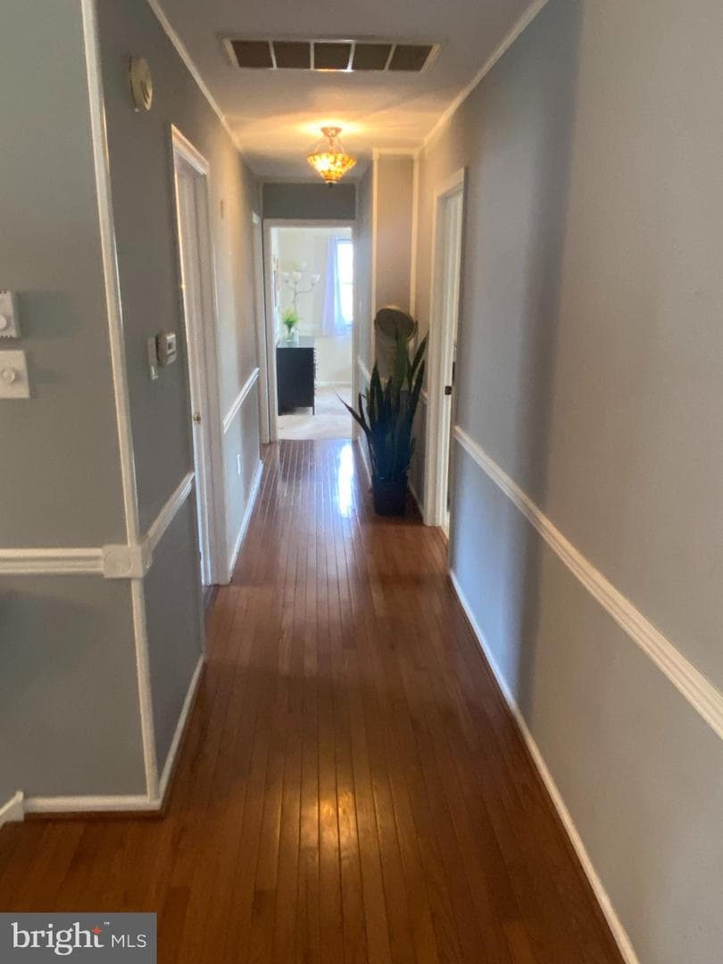 1574 N Adams Street photo 9