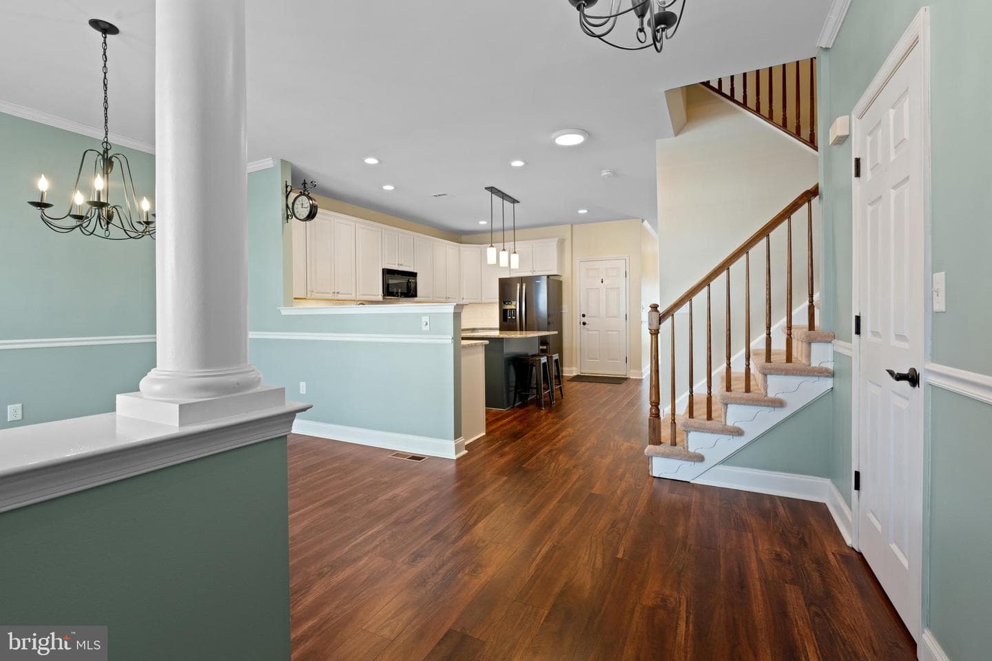 2012 Hayward Avenue photo 6