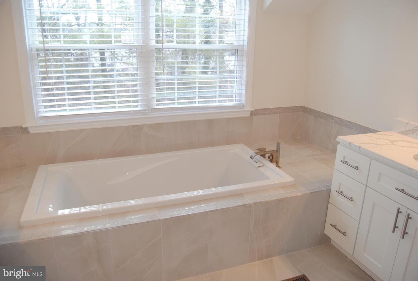 700 Locust Lane photo 42