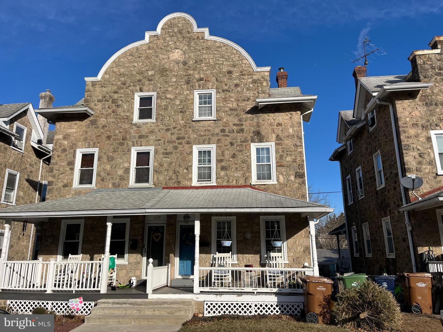 326 Randolph Avenue photo 1