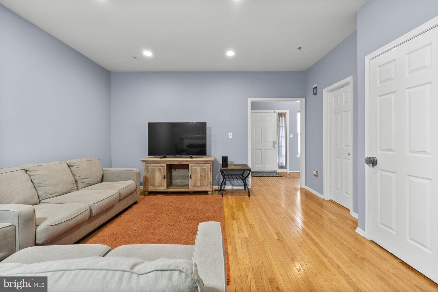 305 Donna Drive photo 12