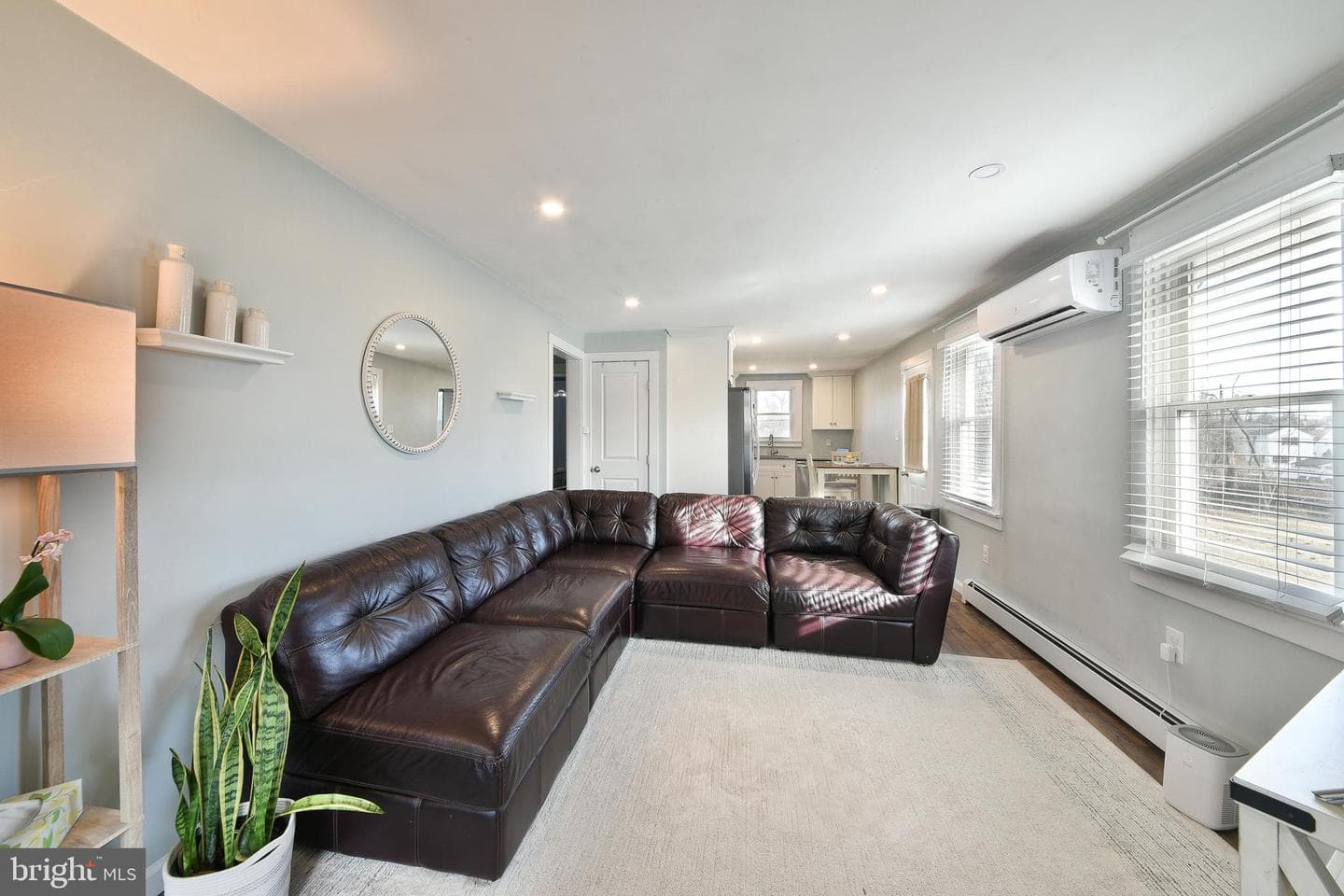 125 Houston Avenue photo 8