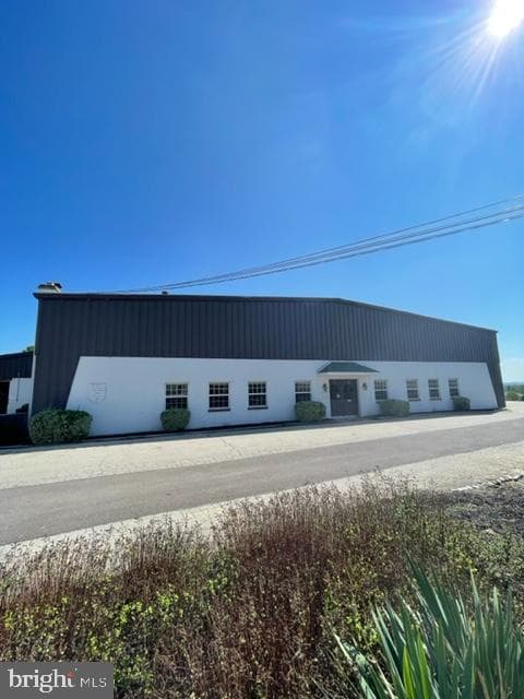 1600 Potshop Road photo 3