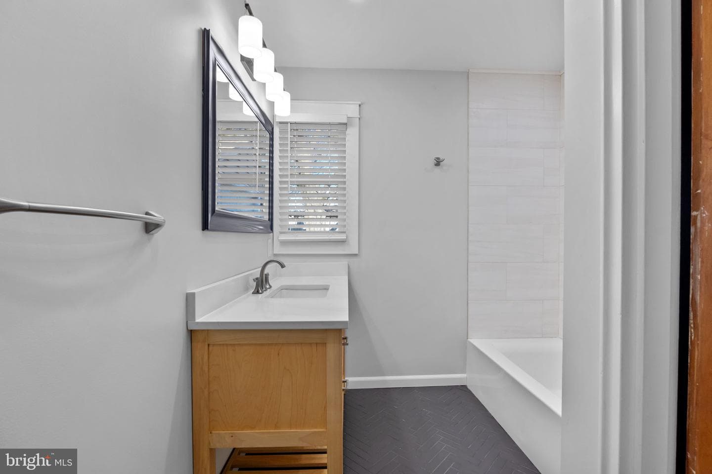 3835 Davisville Road photo 16