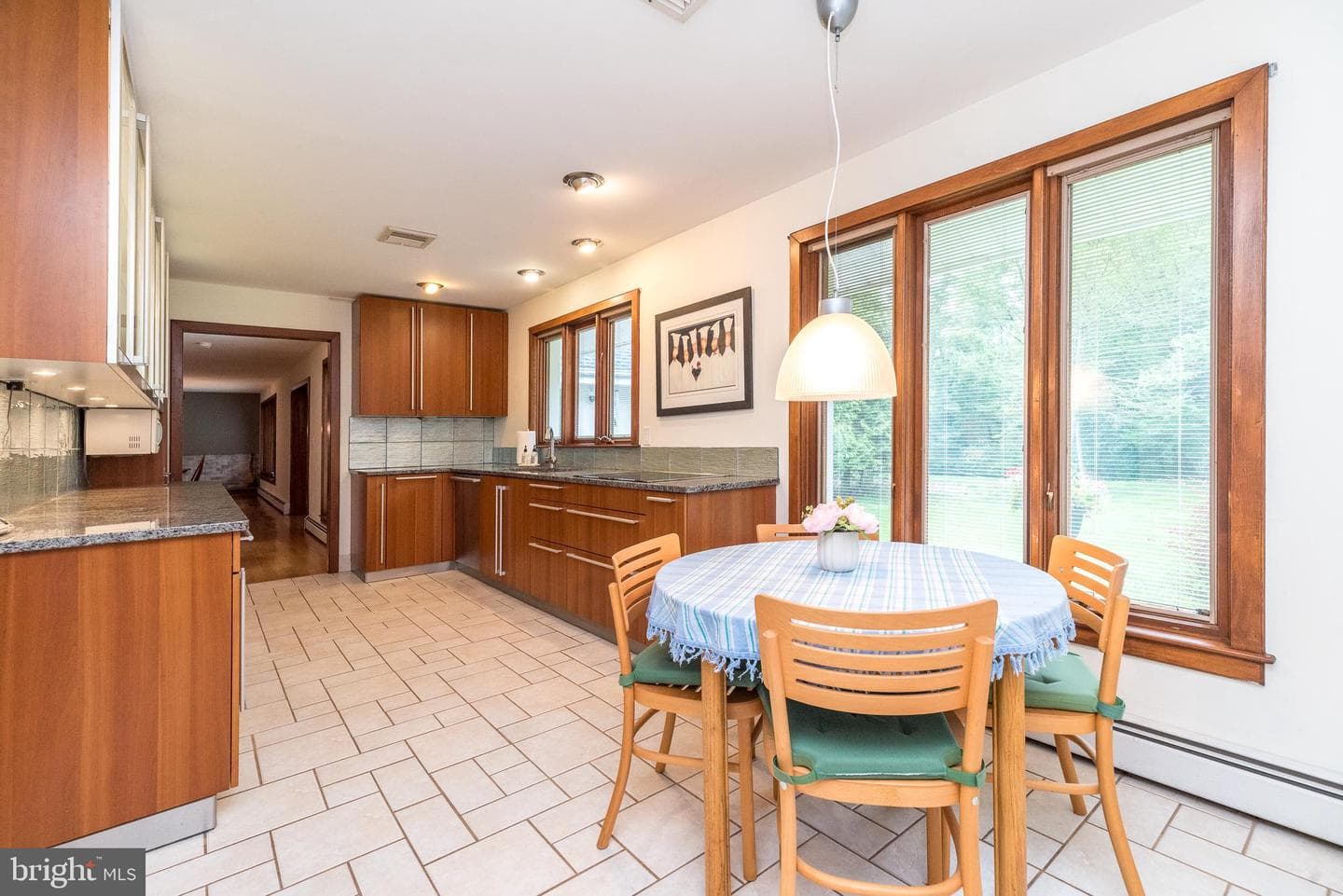100 Norristown Road photo 20