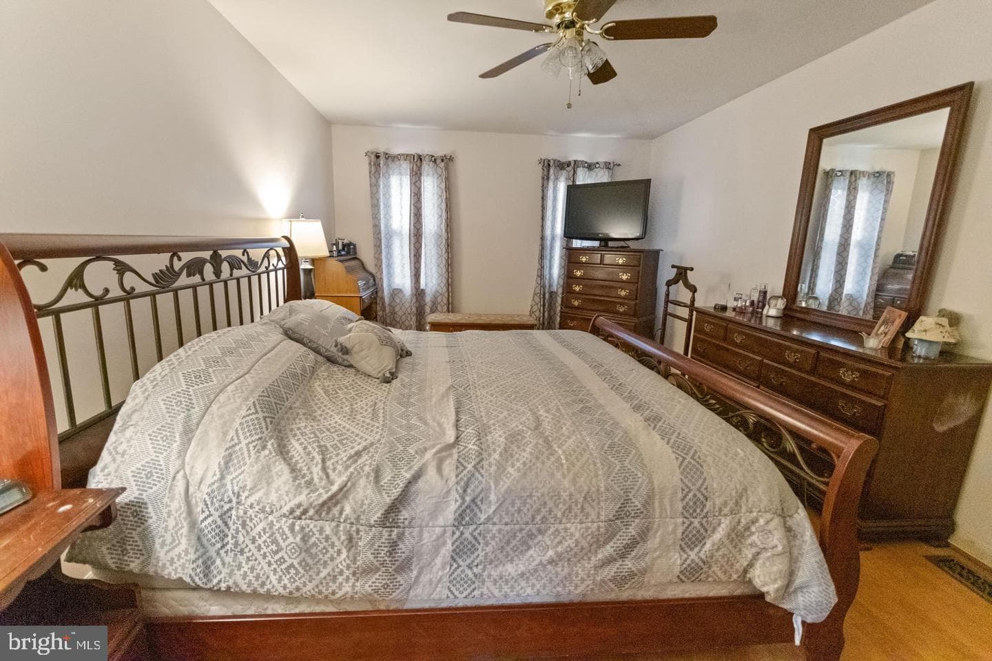 136 Hedgerow Drive photo 12