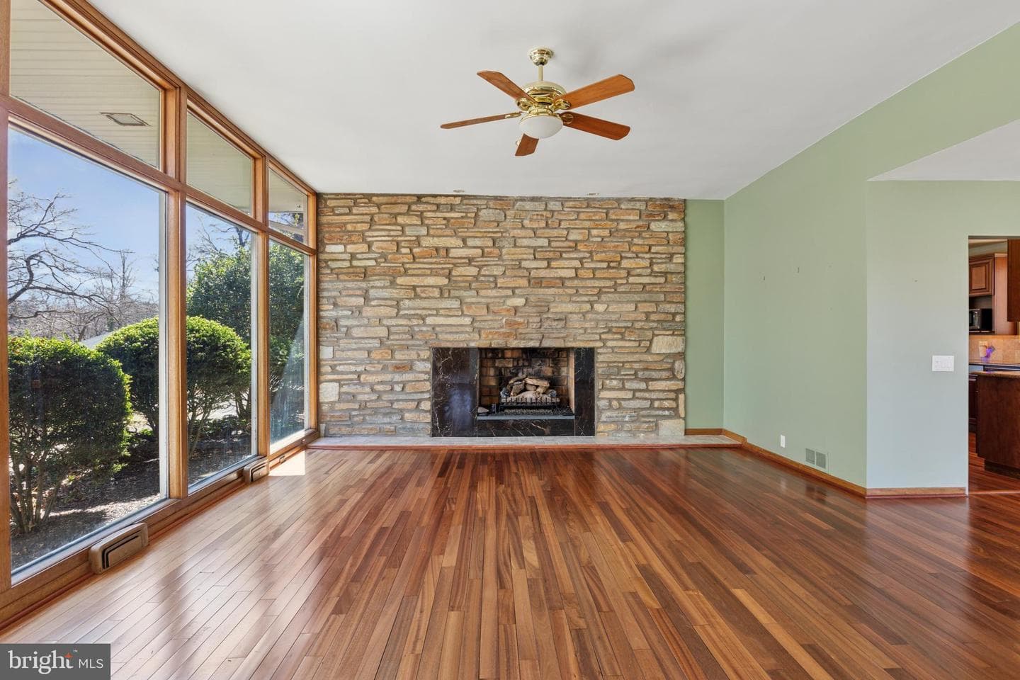 1415 Academy Lane photo 5