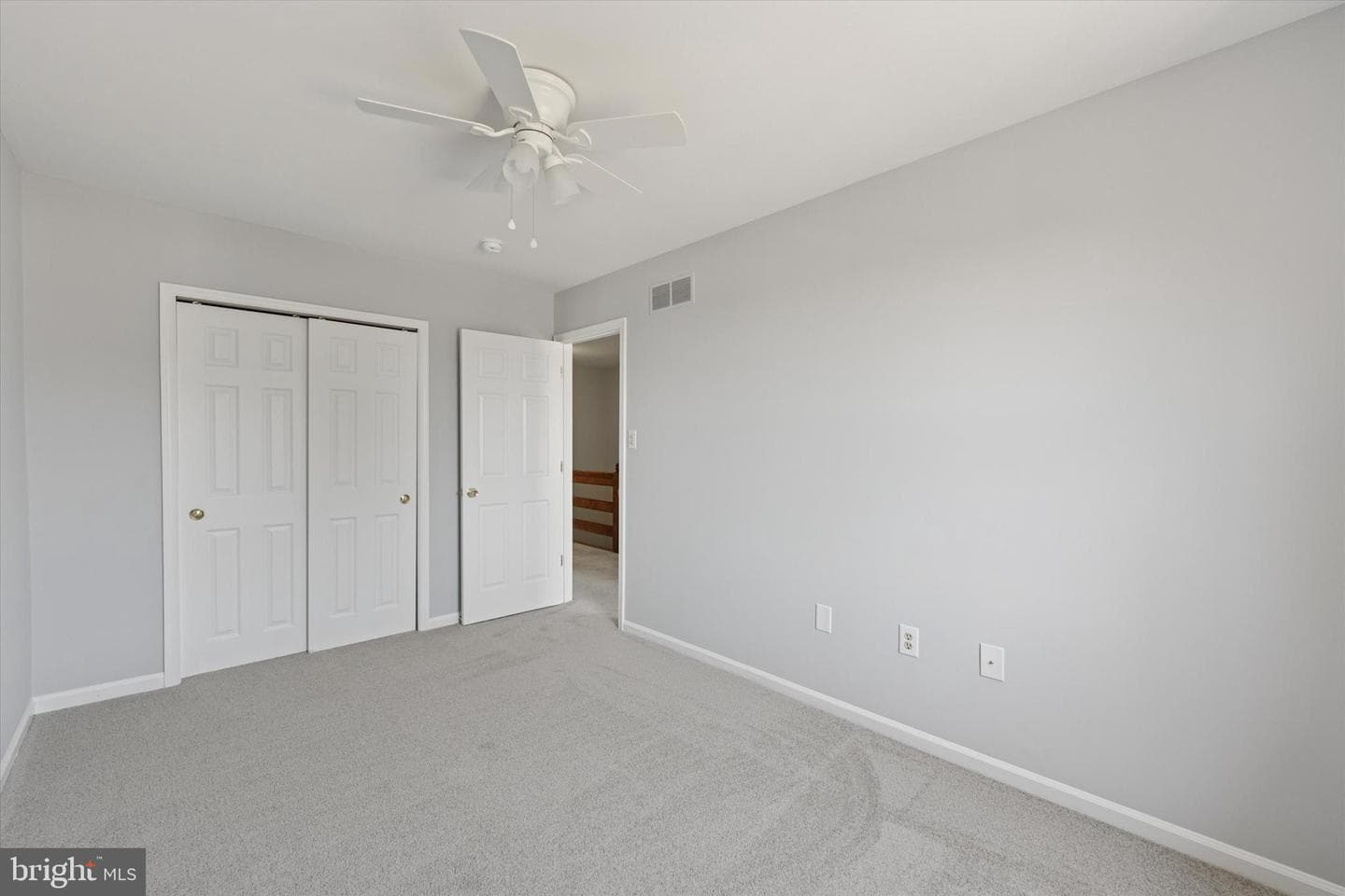 624 Coates Lane photo 21