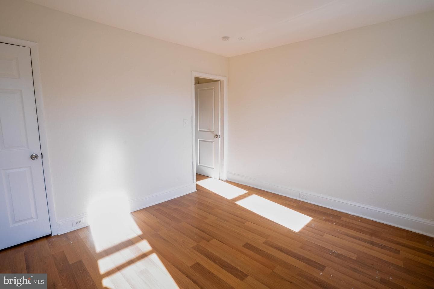 7 E Basin Street photo 9
