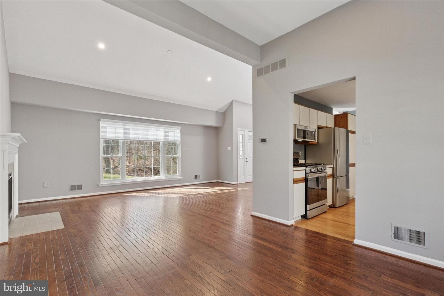 268 Tulip Tree Court photo 9