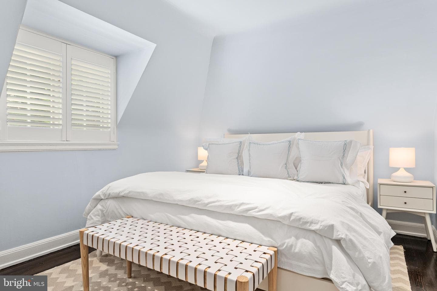 207 Ladbroke Road photo 40